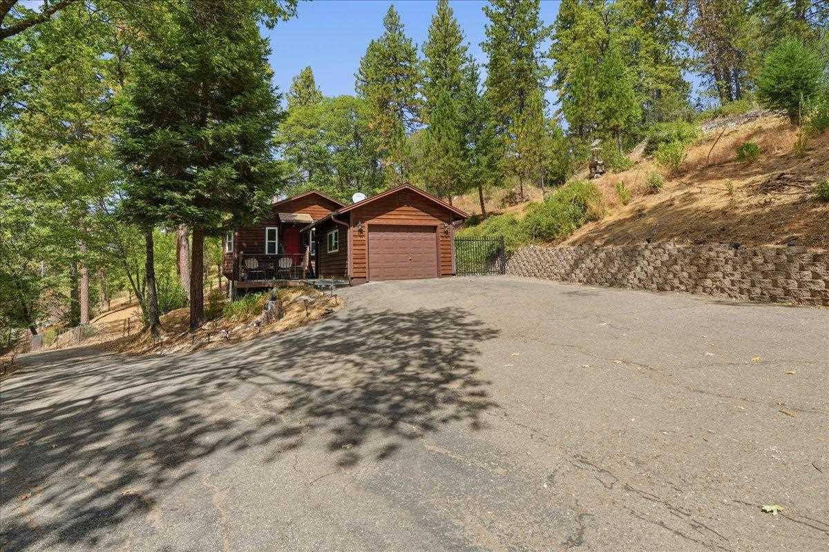 Exterior view of 8841 Mosquito Rd, Placerville, CA 95667